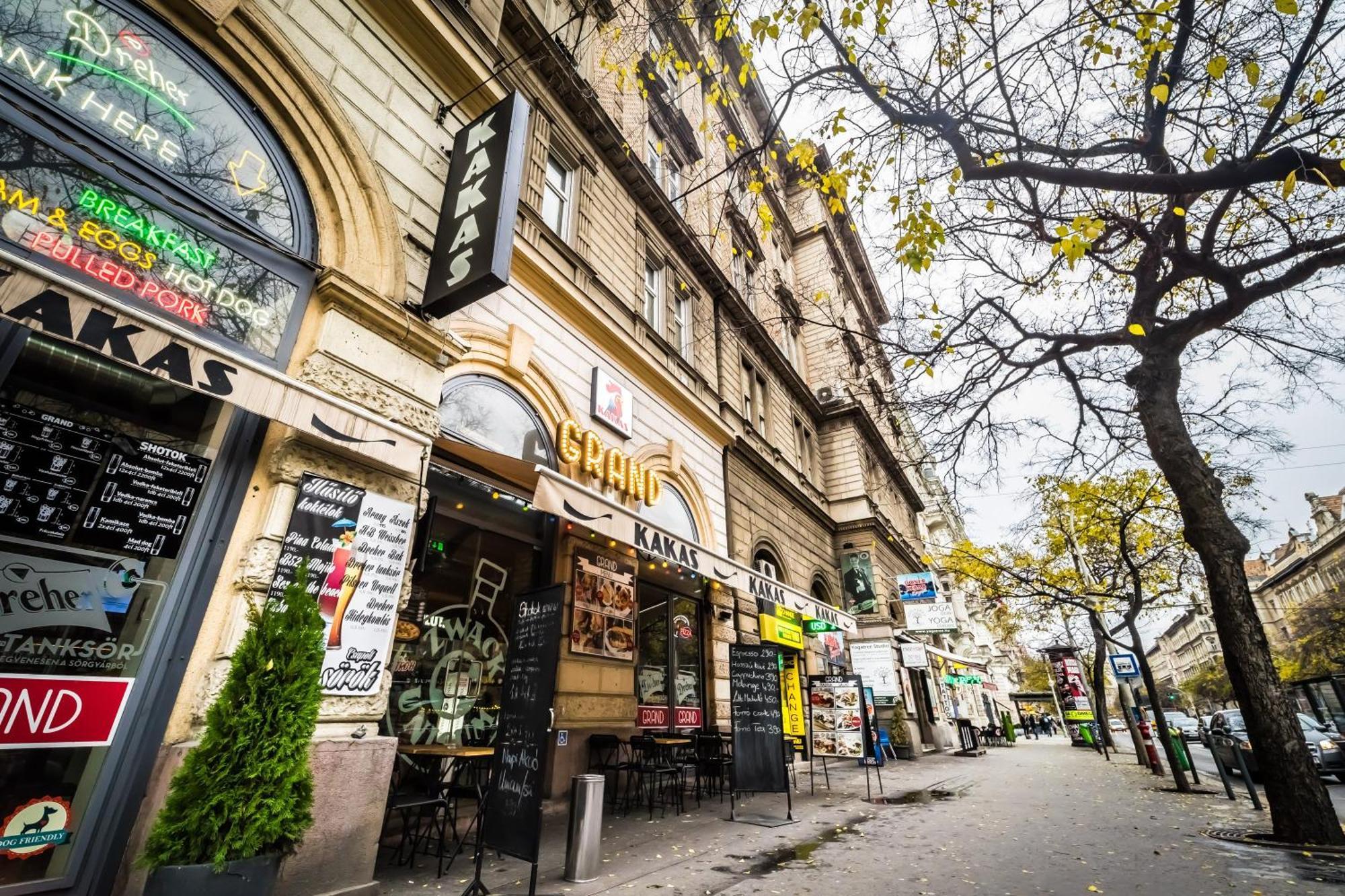 Little Americas Kiraly Street Apartments بودابست المظهر الخارجي الصورة